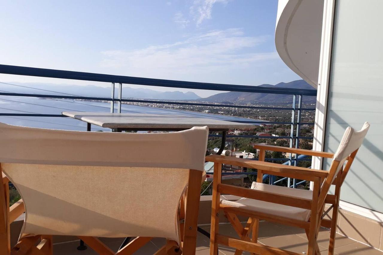 Kamari Blue Apartments Kalamata Exteriör bild